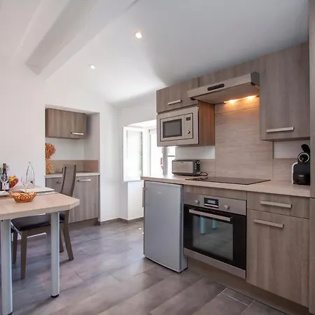 Appartement De La Tour