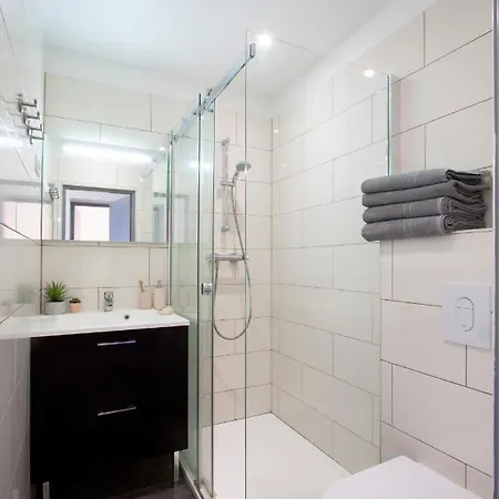 De La Tour Appartement