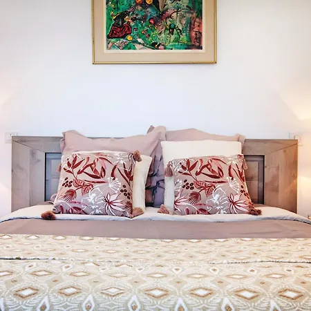 De La Tour Appartement Piana (Corsica)