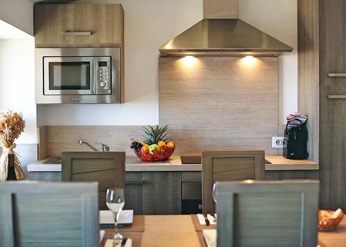 De La Tour * Piana (Corsica)