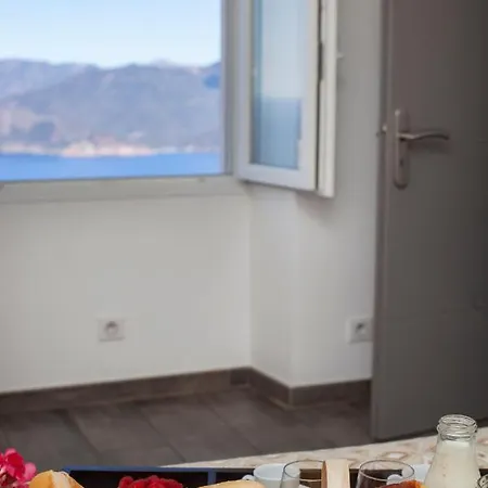 De La Tour Διαμέρισμα