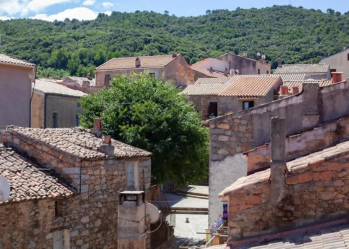 Apartman De La Tour Piana