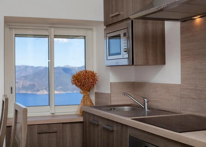 De La Tour Apartment Piana (Corsica)
