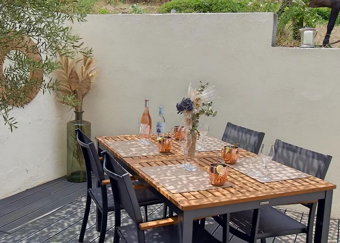 De La Tour Apartman Piana